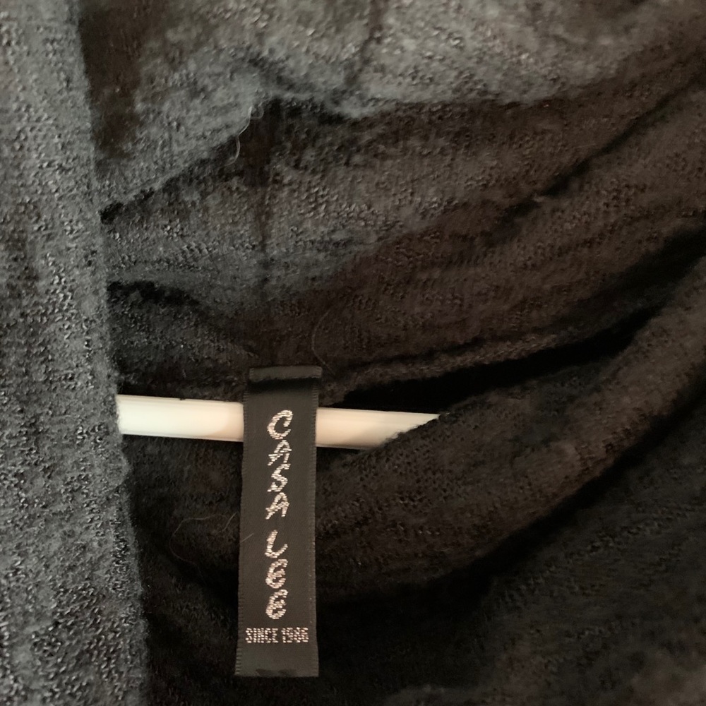 Cardigan - Picture 2 of 3